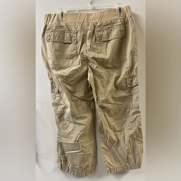 Two hearts maternity capri pants size M - Picture 1 of 4